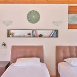 Dundar -